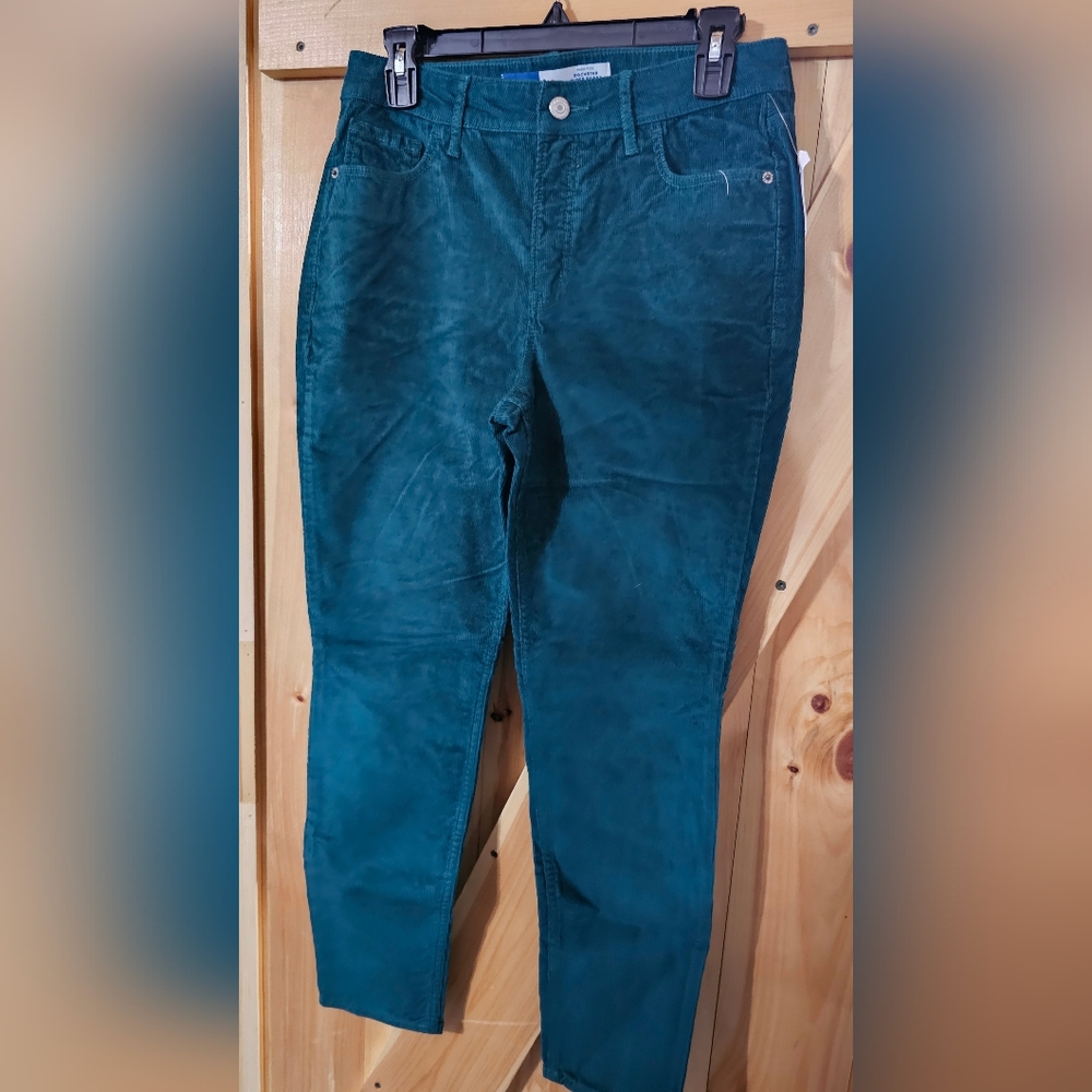 Old Navy corduroy
